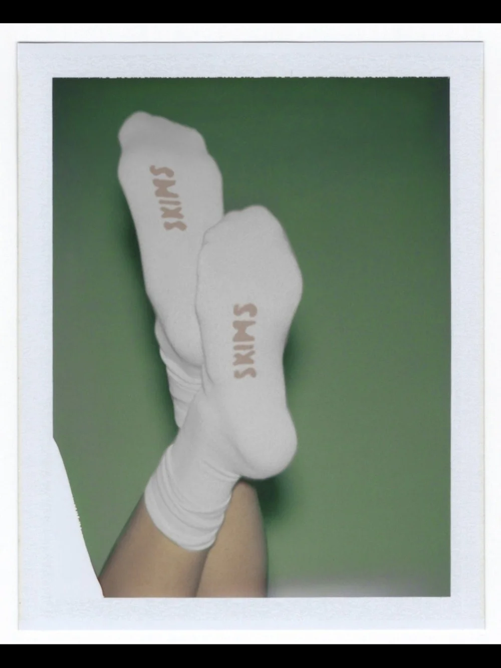 SKIMS Set Of 7 -- White Crew Socks Everyday Mid Calf